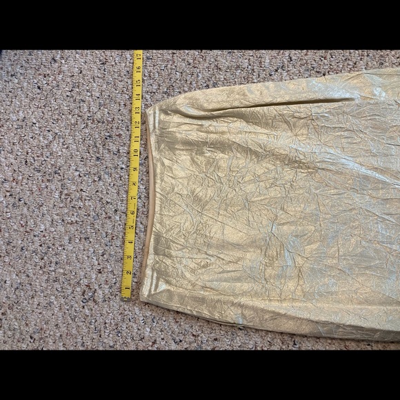 Beautiful cocktail suit - Picture 8 of 9